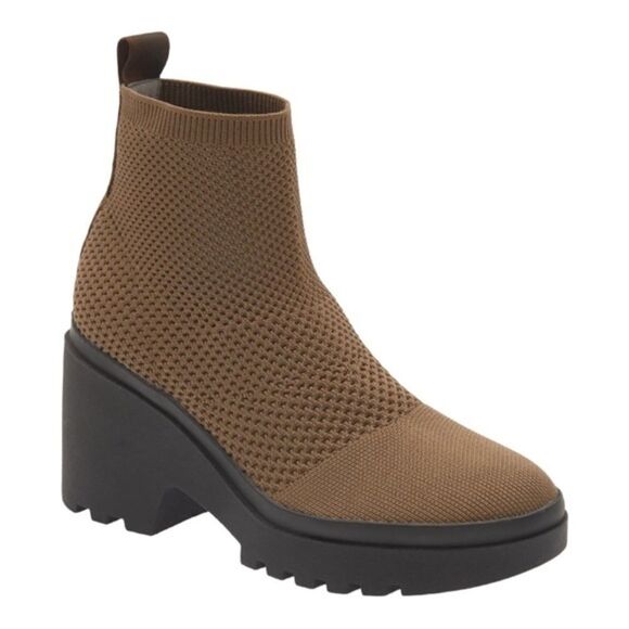 Eileen Fisher Korma bootie in antelope stretch NWB.